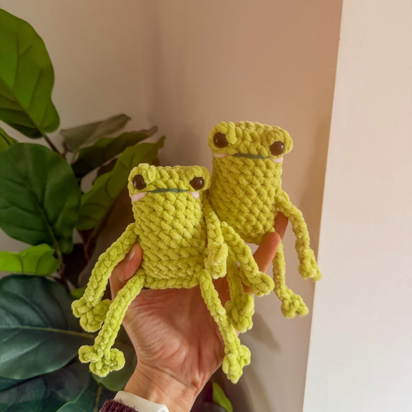 Crochet frog plushies